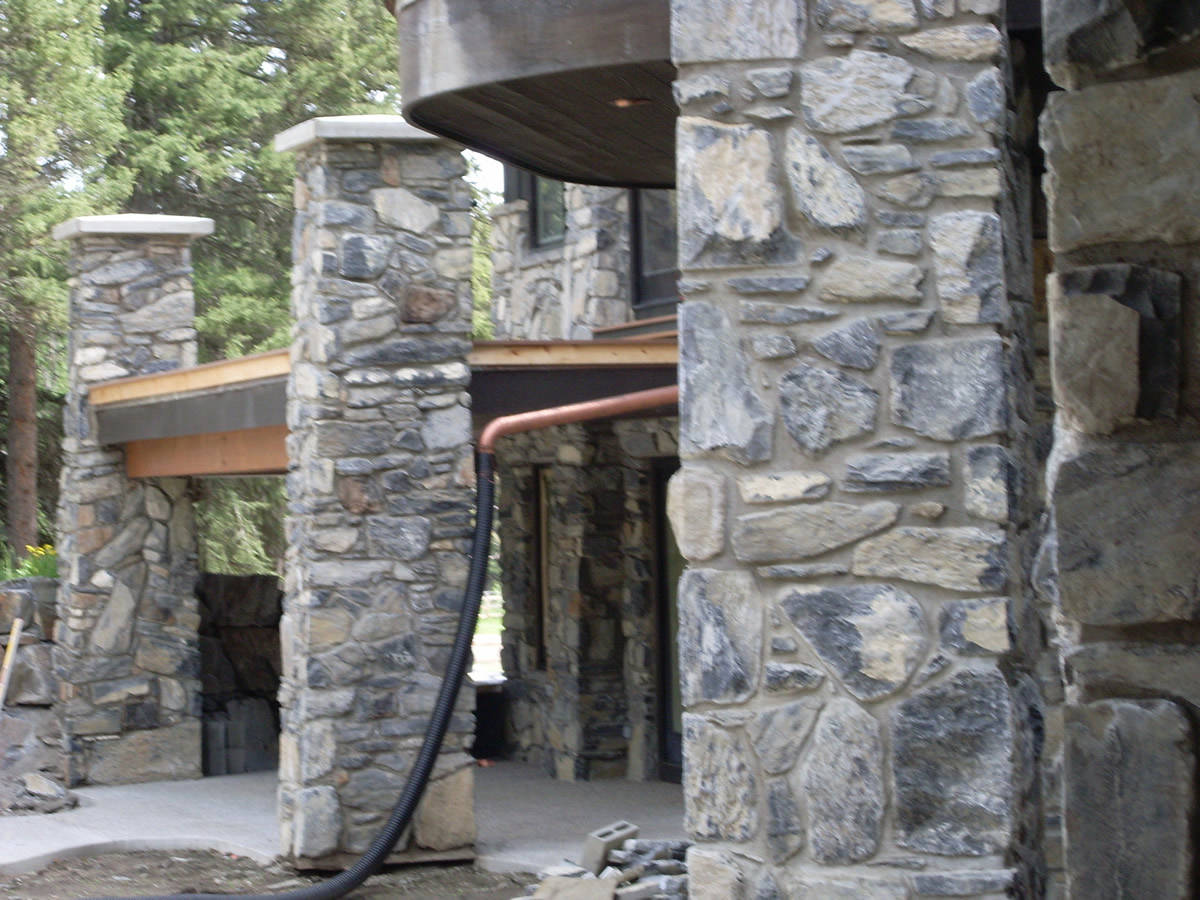 Mattson Masonry Natural Stone Columns