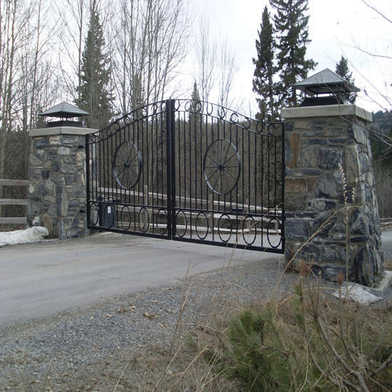 Natural Stone Gate Pillars
